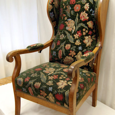 Polsterung antiker Ohrensessel Arbeitsprobe