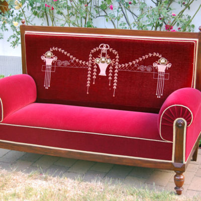 Polsterung antikes Sofa Arbeitsprobe