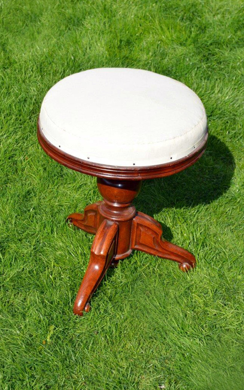 Klavierhocker Mahagoni um 1880