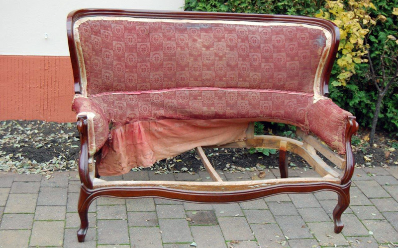Louis Phillippe Sofa um 1880