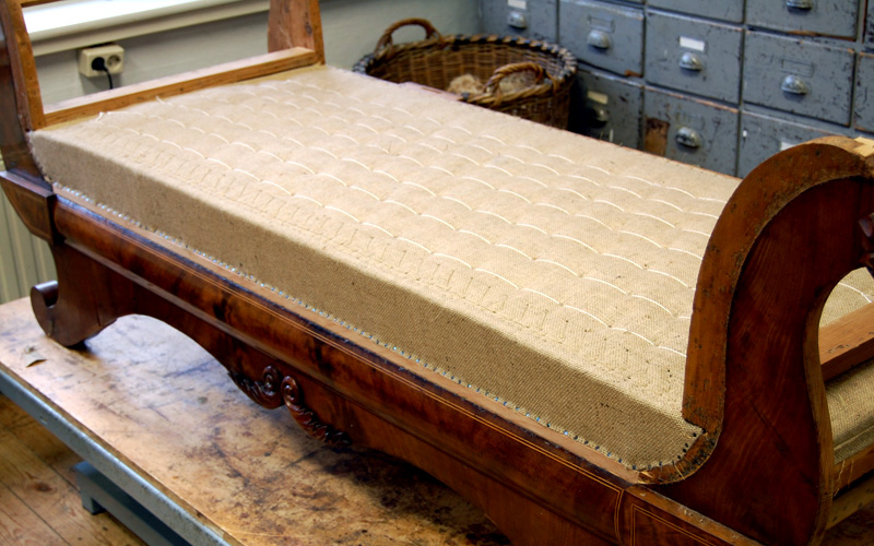 Polster Restaurierung Biedermeier Sofa Schritt 5